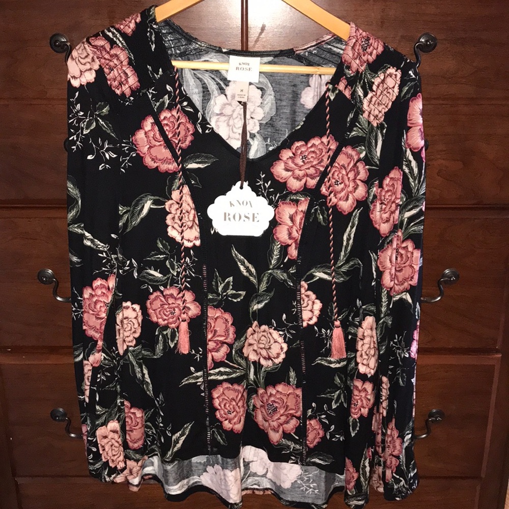 Black floral top